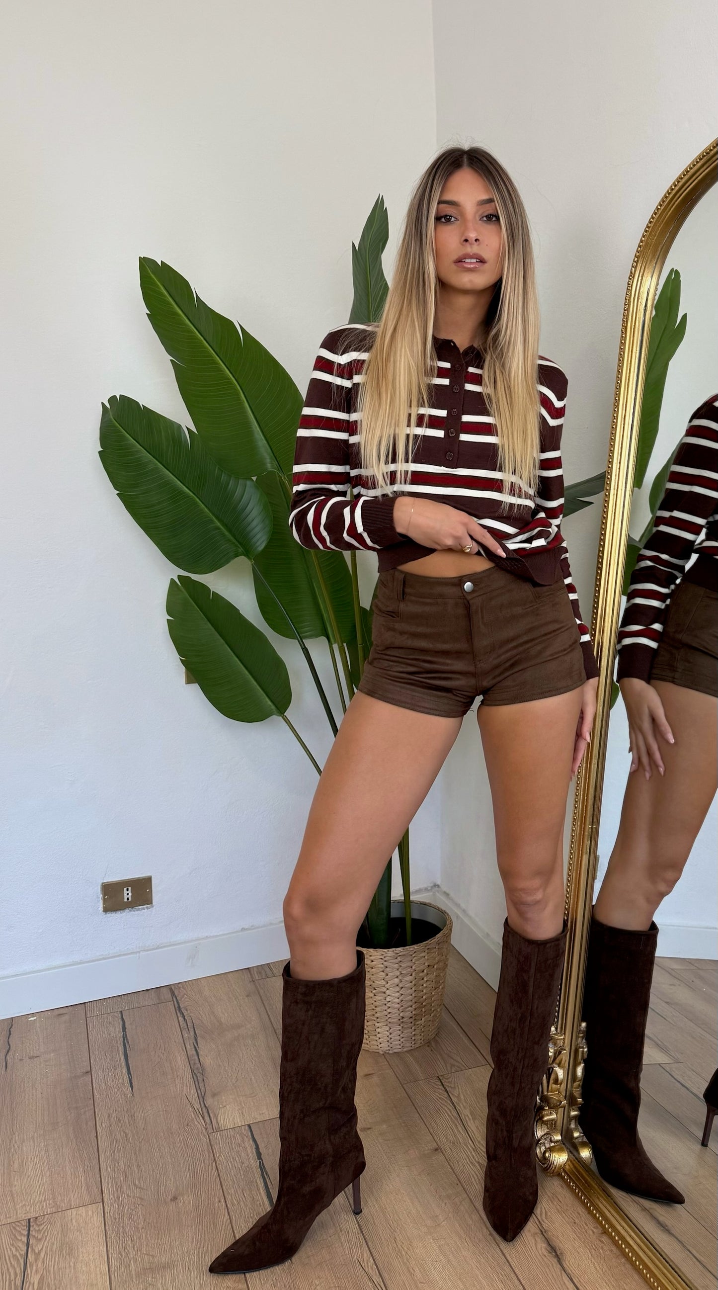 Shorts in camoscio