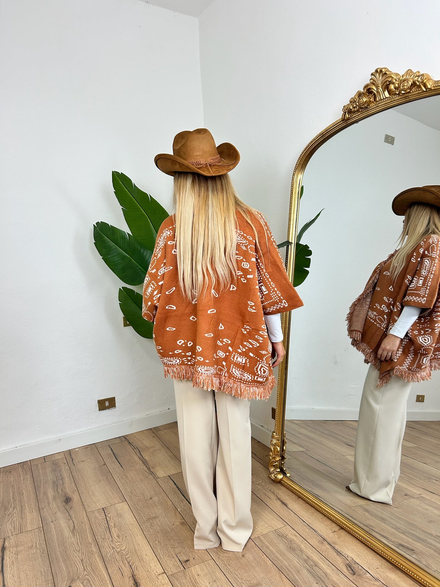 Pre order Poncho bandana cammello