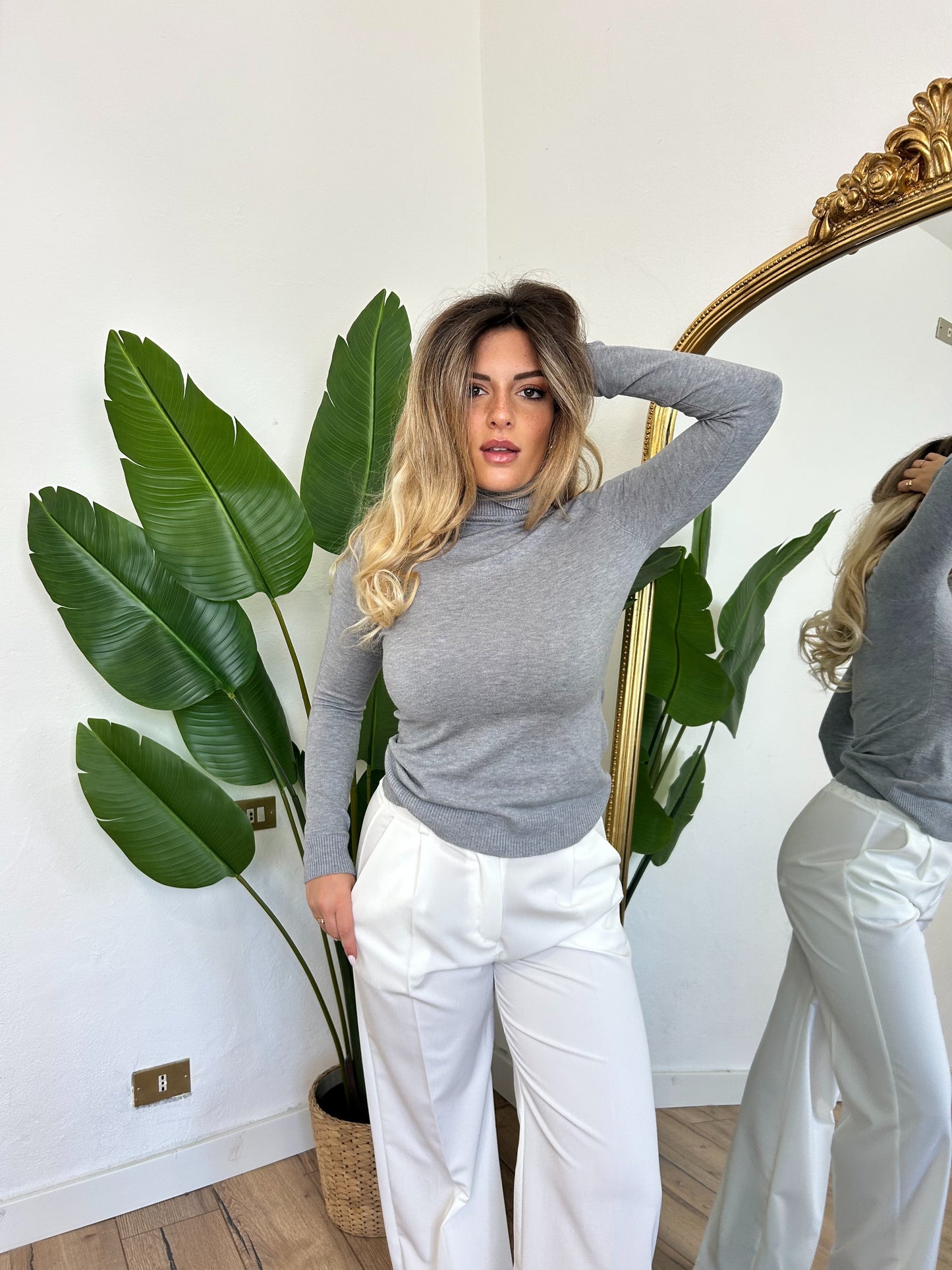 Pullover a maniche lunghe grigio