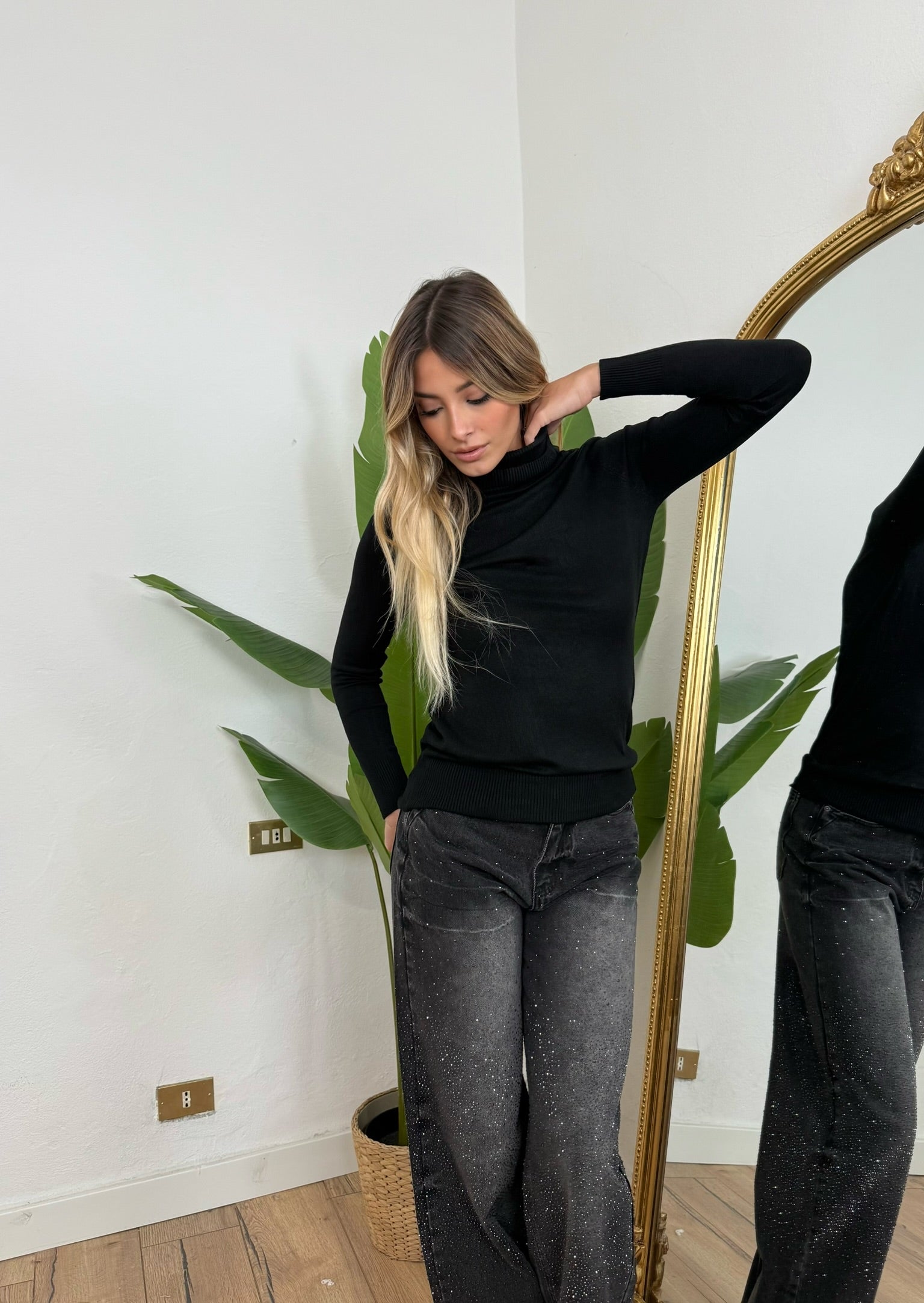 Pullover Costanza collo alto nero