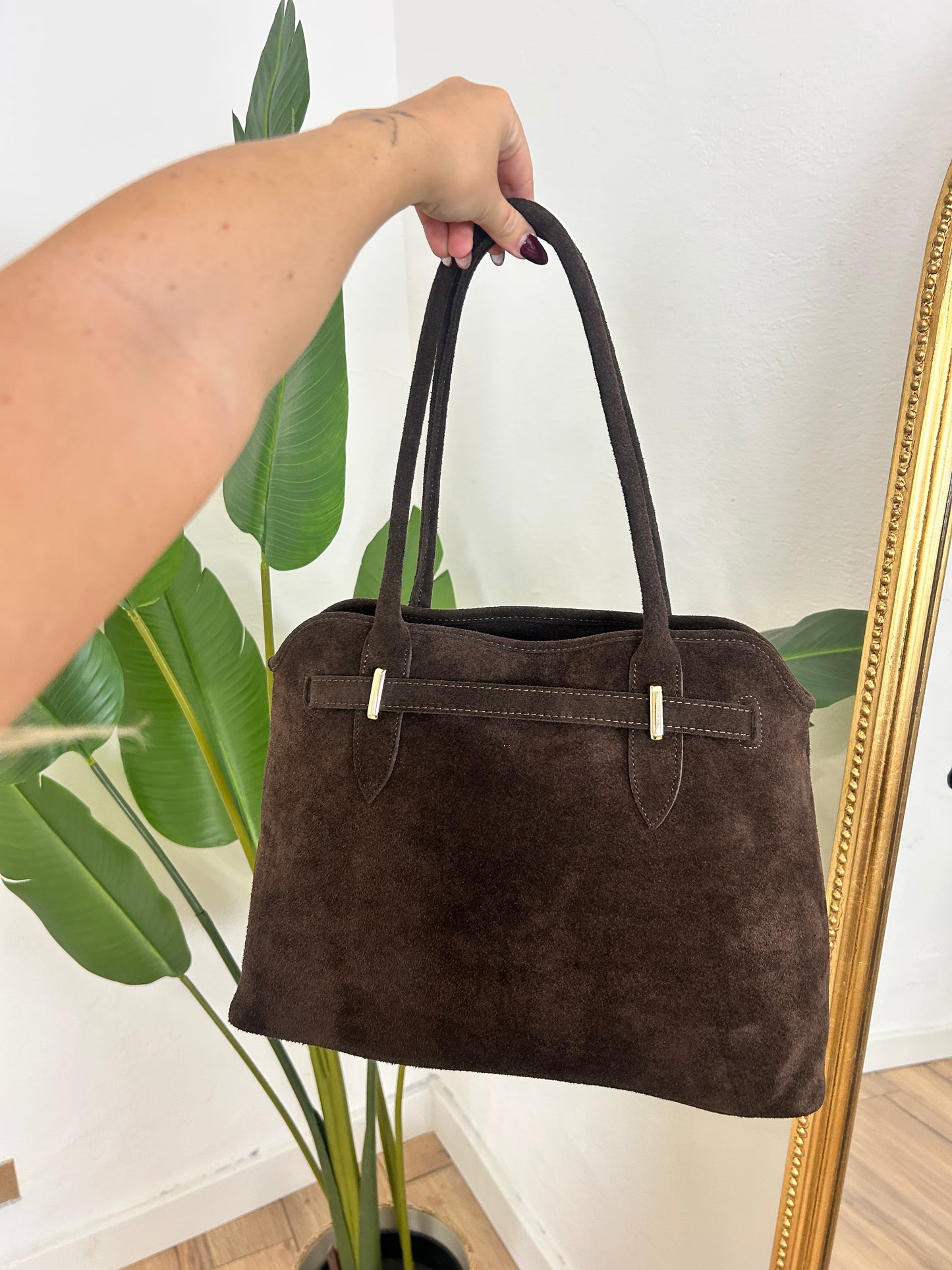 Borsa sued Cannes