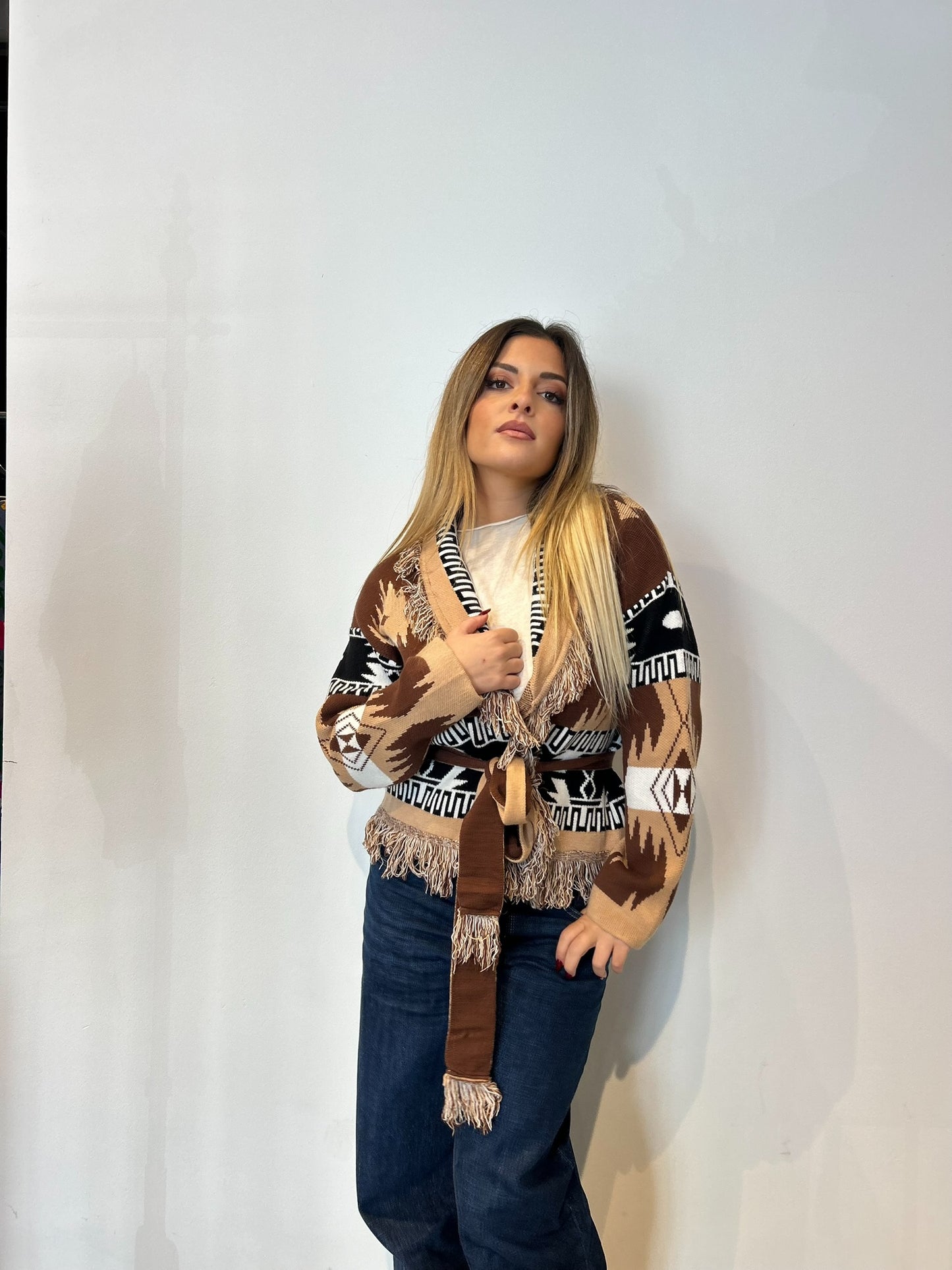 Pre order cardigan Madrid corto marrone