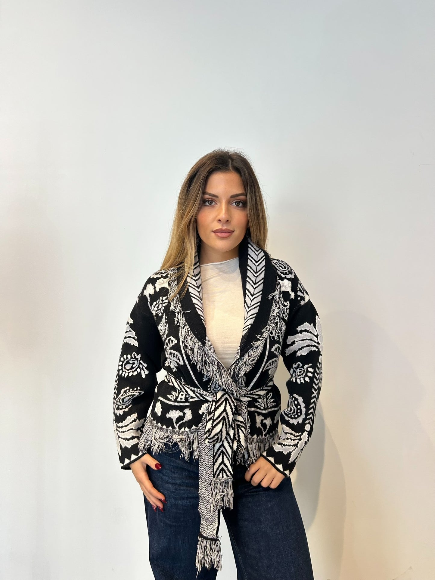 Pre order cardigan Cervinia corto nero