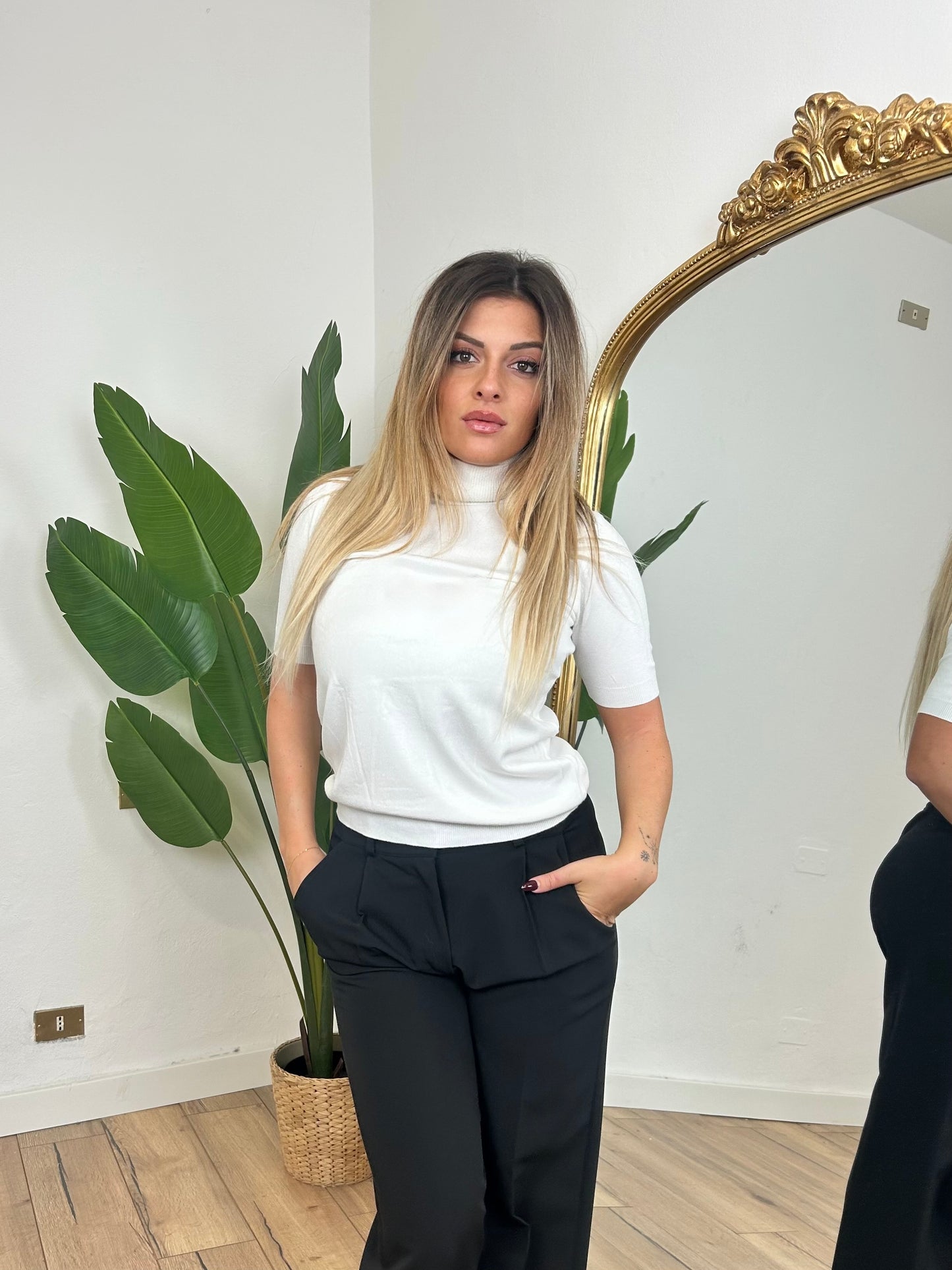Pullover a collo alto bianco