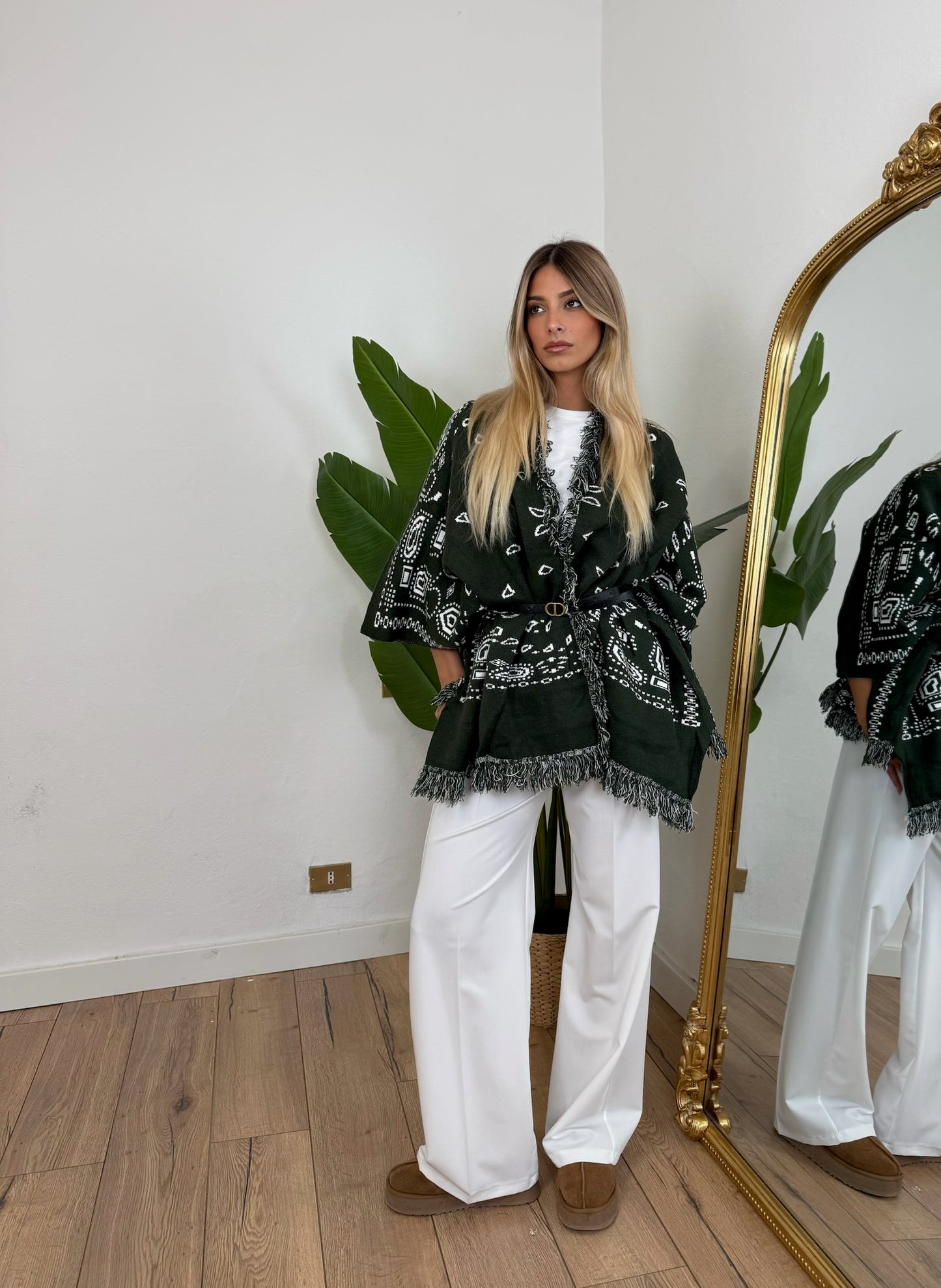 Pre order poncho bandana verde