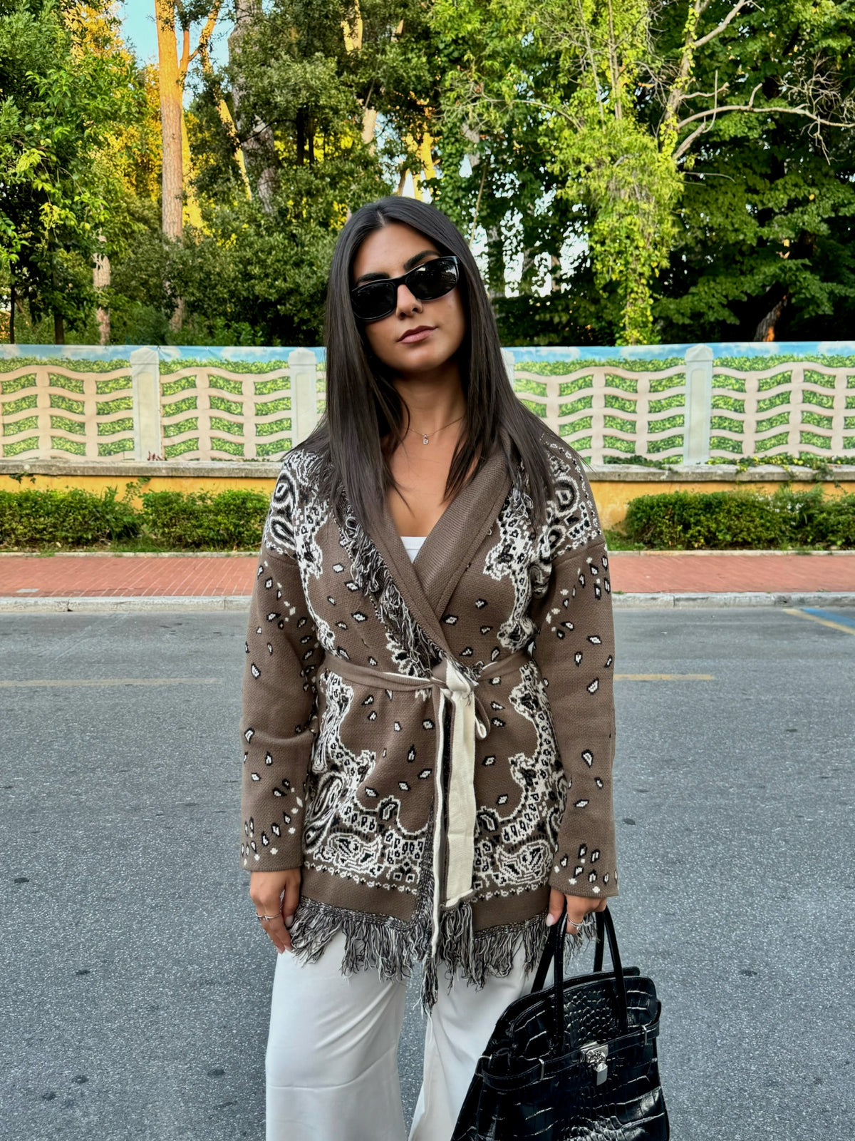 Pre Order Cardigan St. Moritz Taupe
