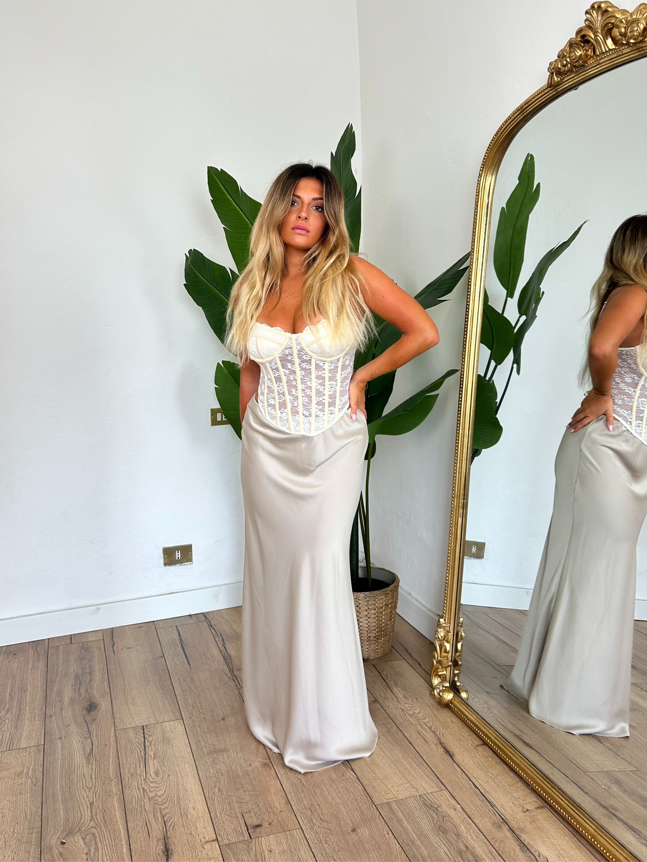 Gonna raso champagne