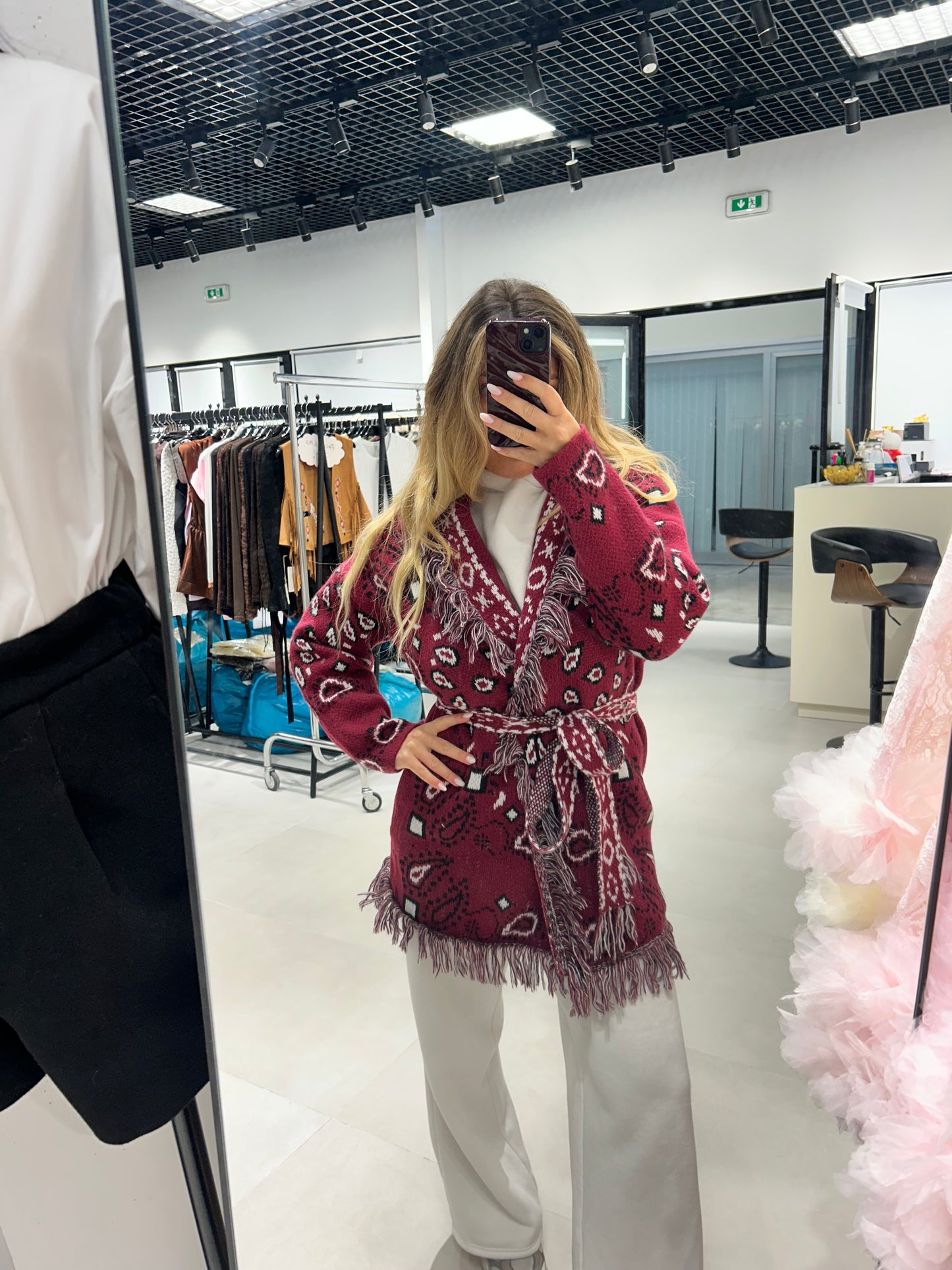 Pre order Cardigan St.Moritz Bordeaux