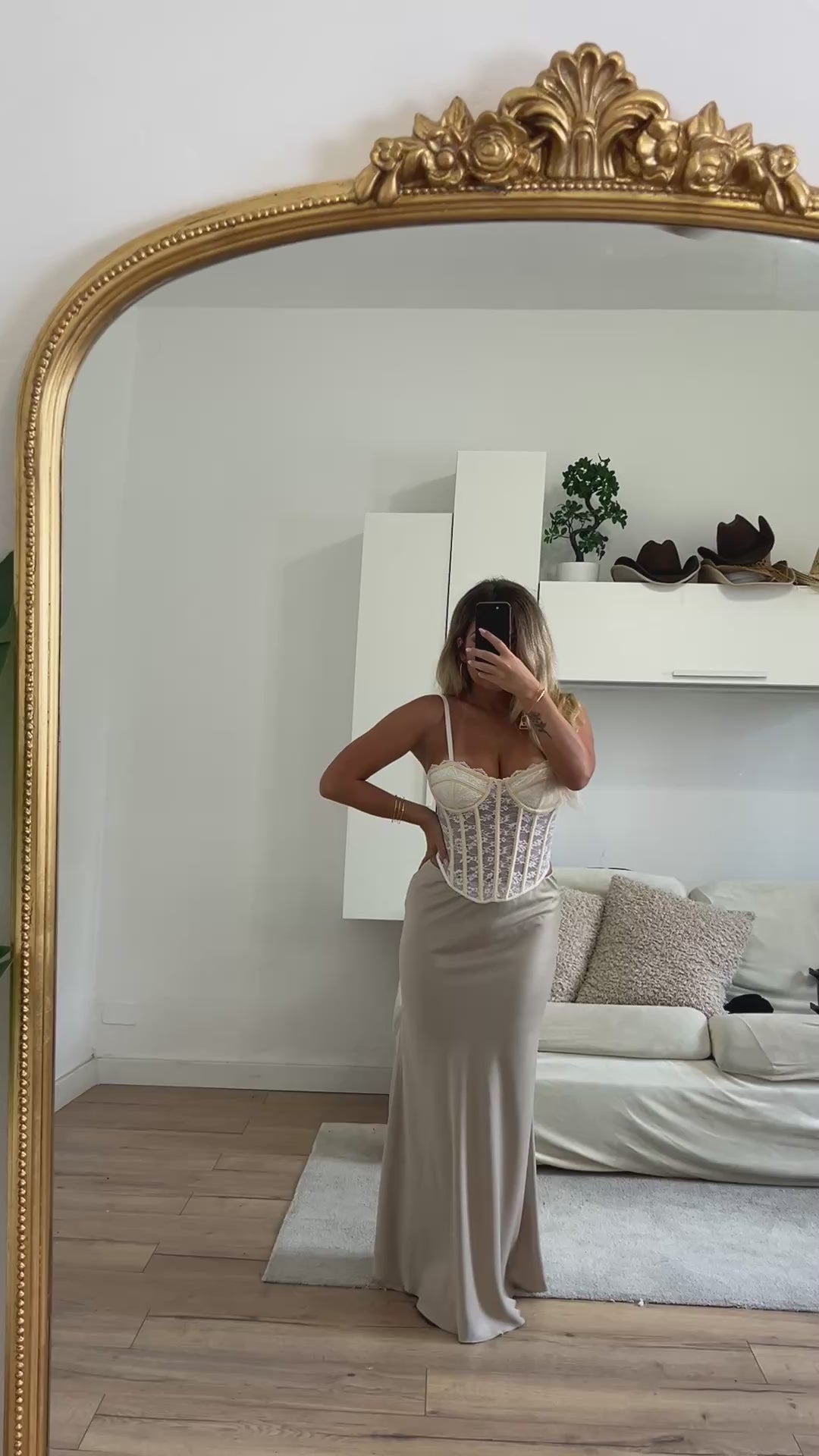 Gonna raso champagne