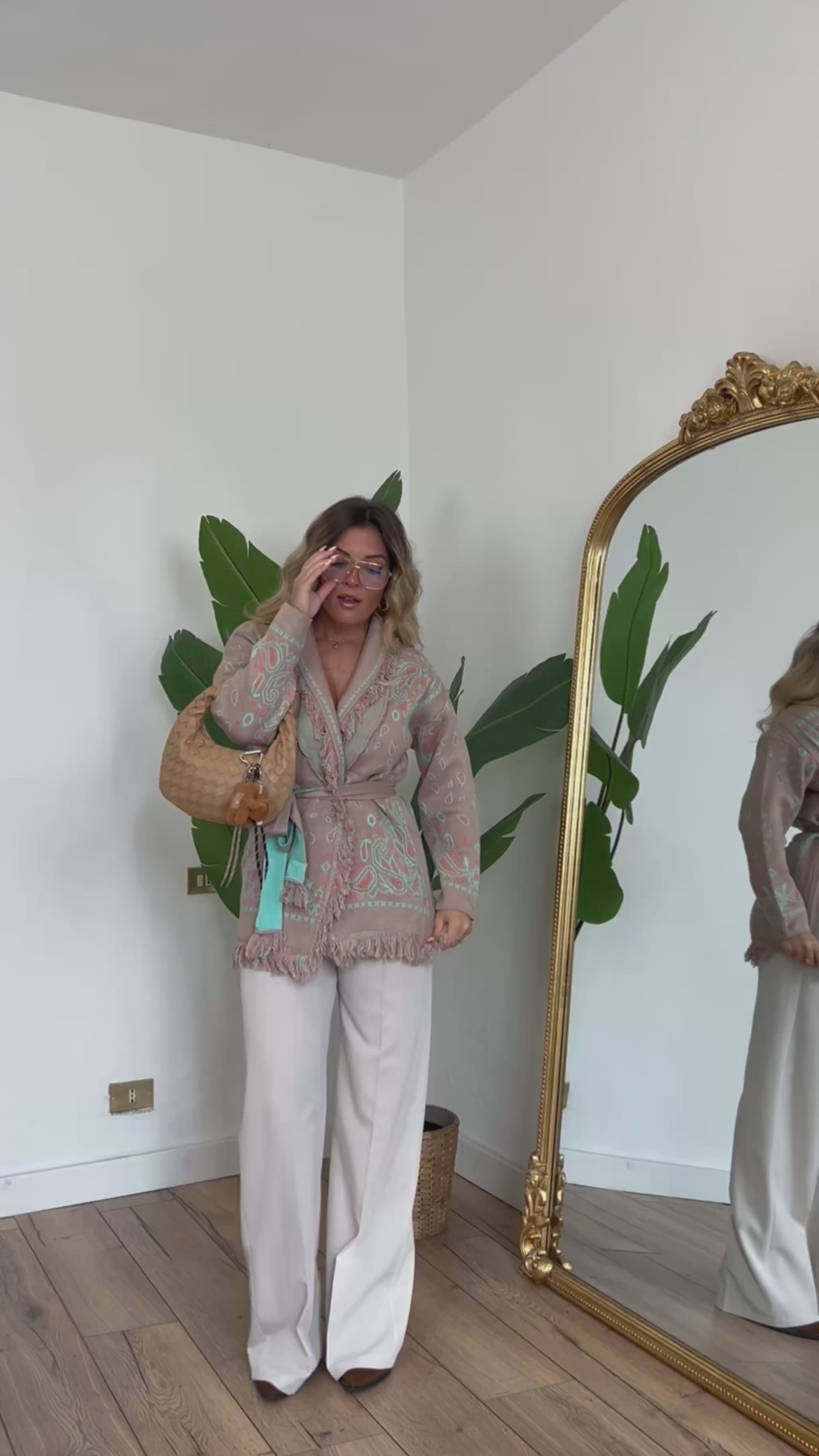 Pre order Cardigan St.Moritz Beige